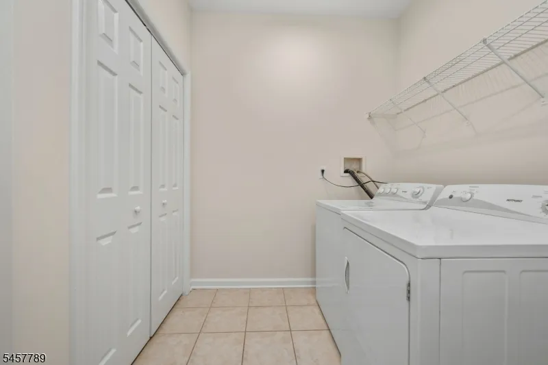 32 Havenhill Rd Hardyston, NJ 07419