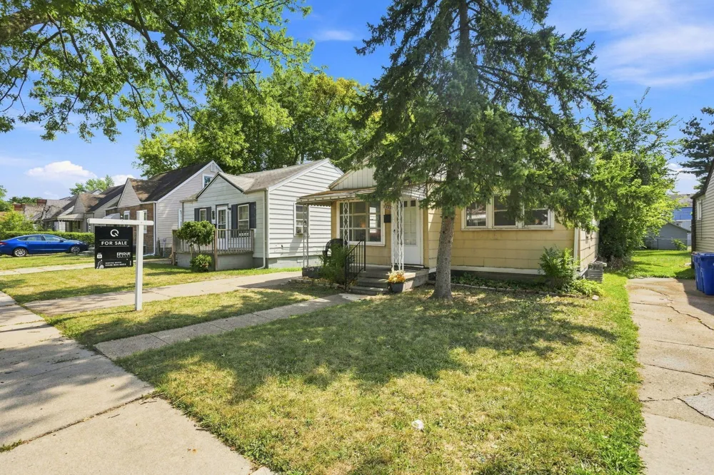 7530 Westminster Avenue Warren, MI 48091