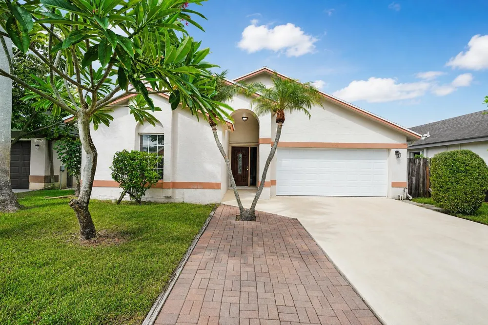 1296 Waterway Cove Drive Wellington, FL 33414