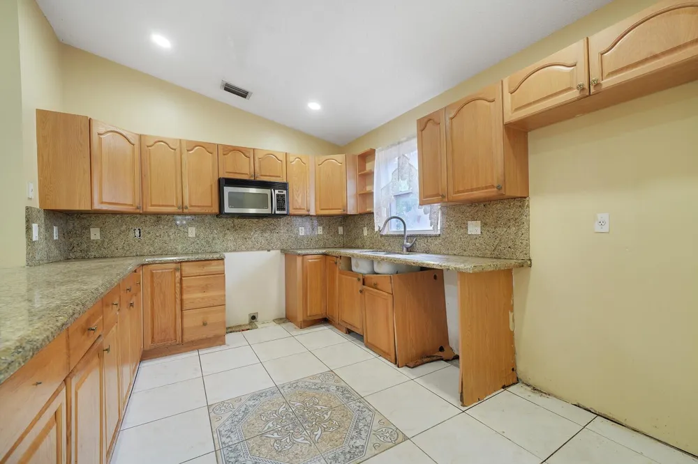1296 Waterway Cove Drive Wellington, FL 33414
