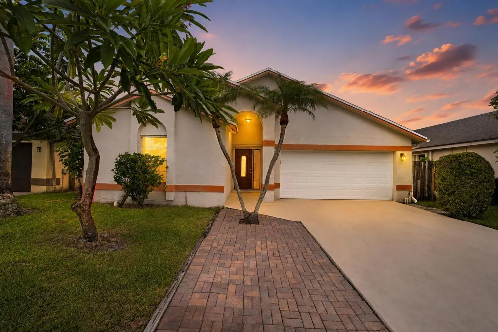 1296 Waterway Cove Drive Wellington, FL 33414
