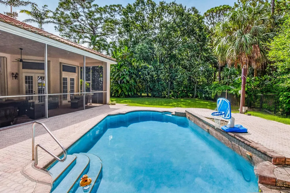 21861 Cypress Palm Court Boca Raton, FL 33428
