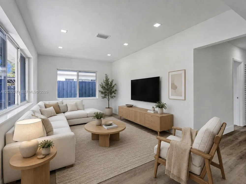1609 NW 7th Ter Fort Lauderdale, FL 33311