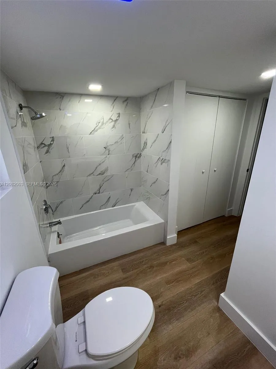 1609 NW 7th Ter Fort Lauderdale, FL 33311