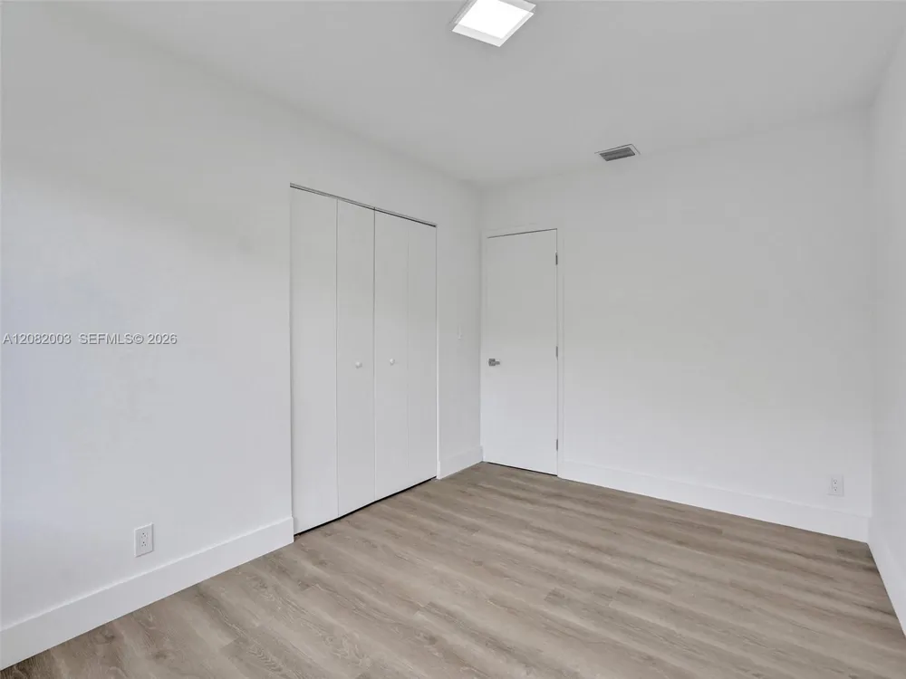 1609 NW 7th Ter Fort Lauderdale, FL 33311