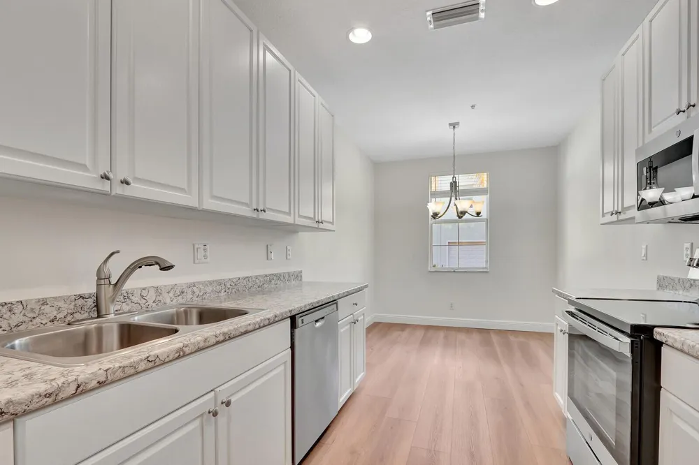 4313 PARKSIDE DRIVE Jupiter, FL 33458