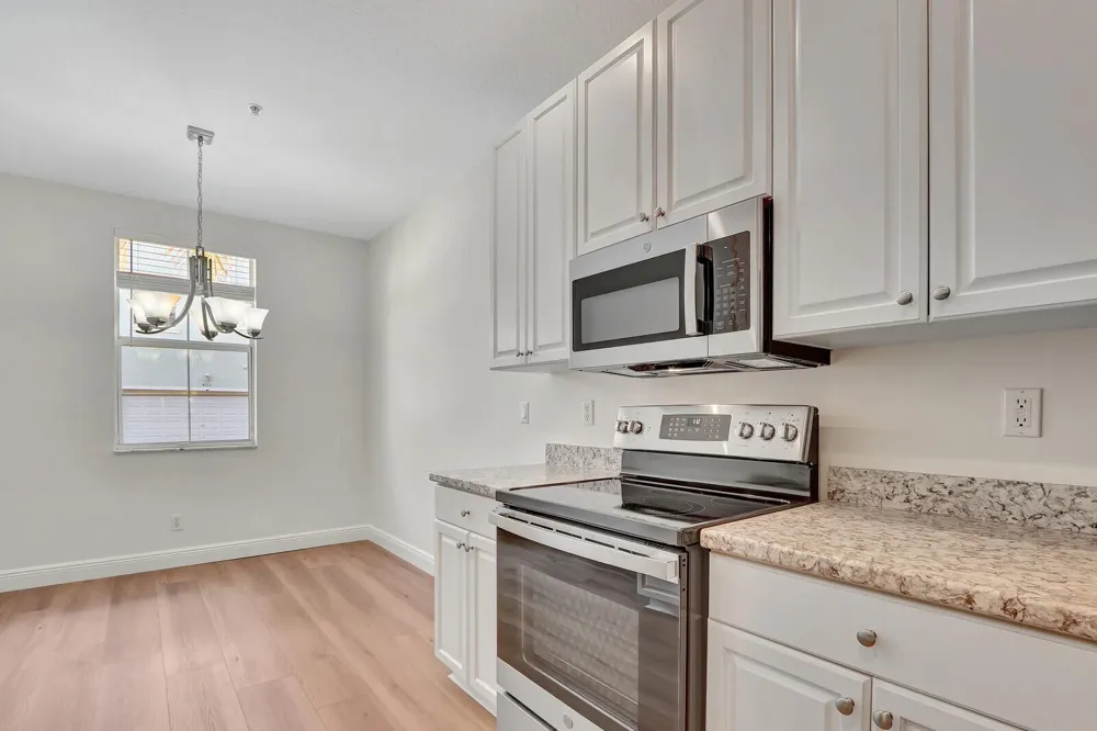 4313 PARKSIDE DRIVE Jupiter, FL 33458
