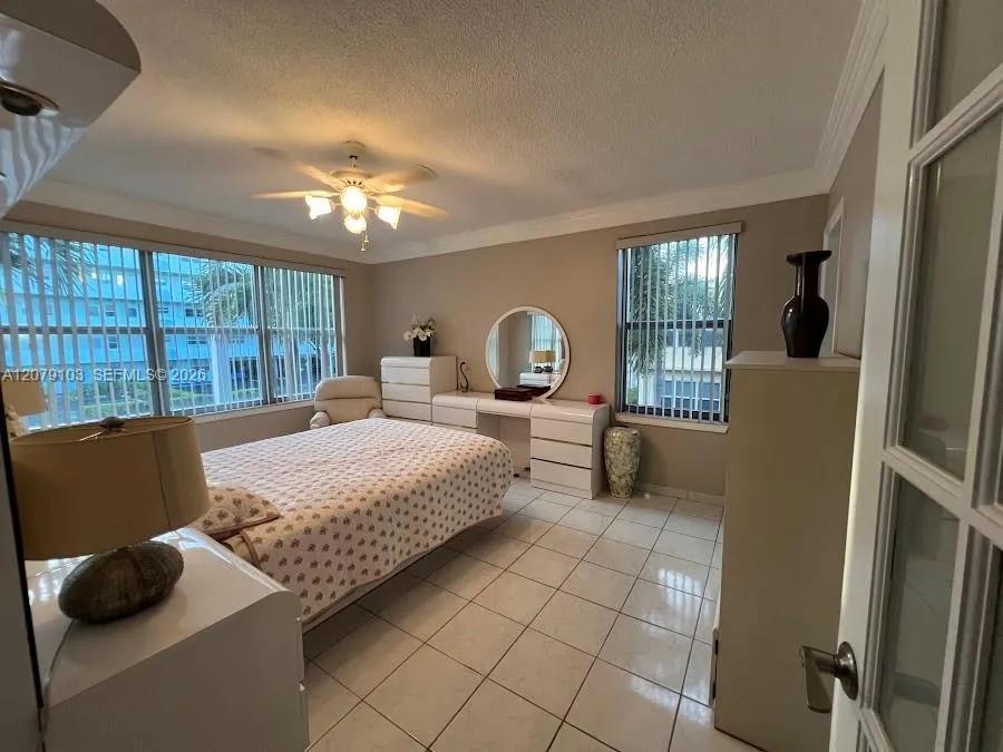 1350 Atlantic Shores Blvd #322 Hallandale Beach, FL 33009