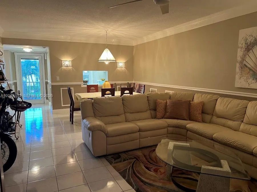 1350 Atlantic Shores Blvd #322 Hallandale Beach, FL 33009