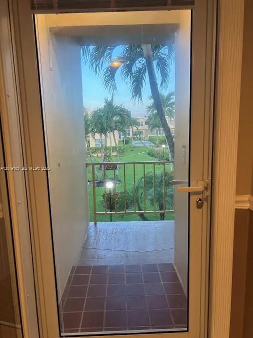 1350 Atlantic Shores Blvd #322 Hallandale Beach, FL 33009