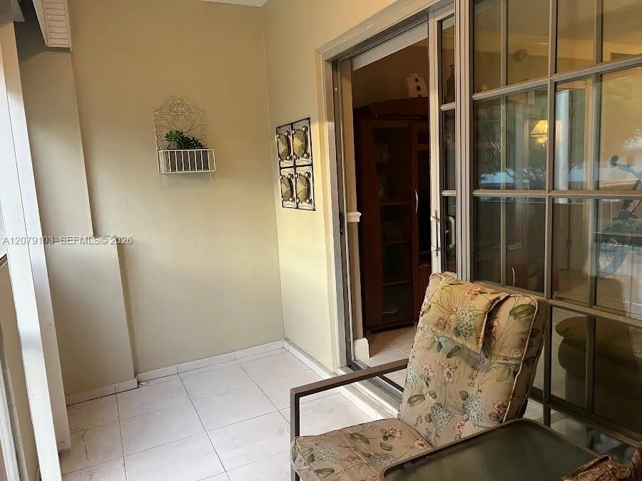 1350 Atlantic Shores Blvd #322 Hallandale Beach, FL 33009