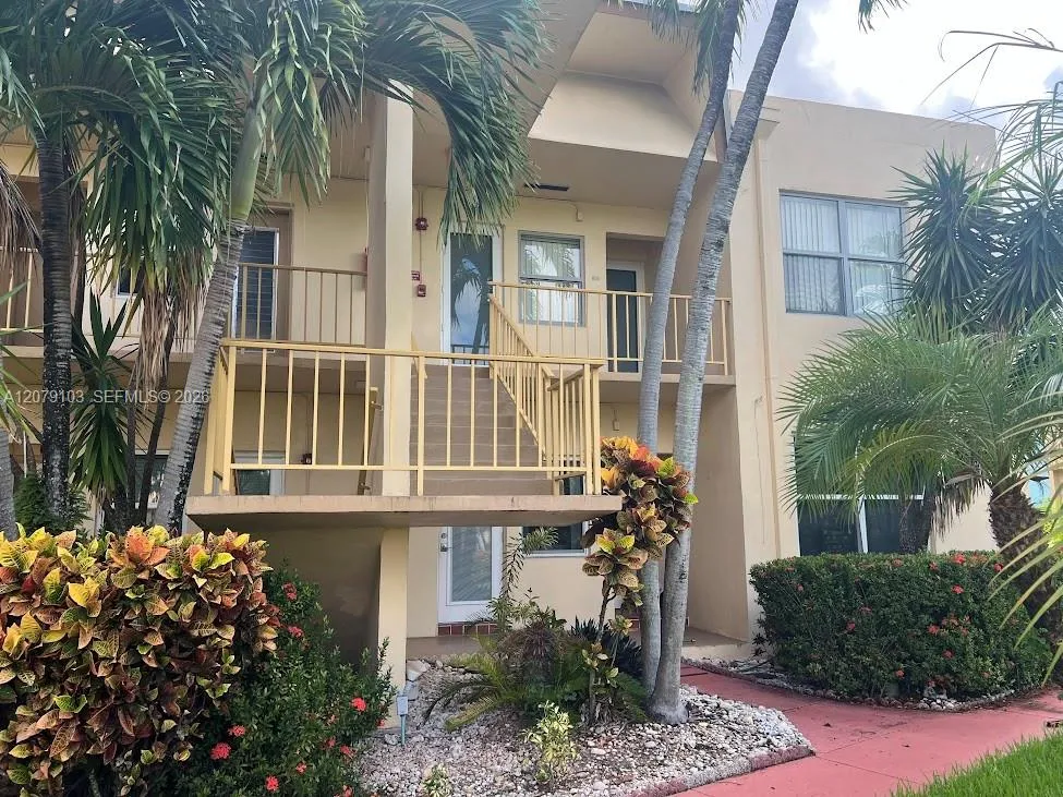 1350 Atlantic Shores Blvd #322 Hallandale Beach, FL 33009