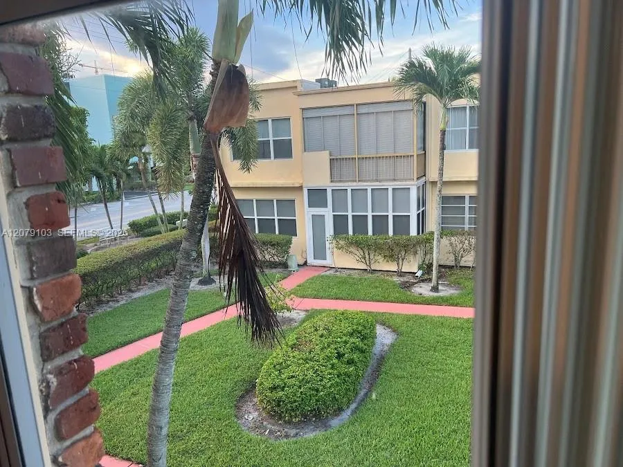 1350 Atlantic Shores Blvd #322 Hallandale Beach, FL 33009
