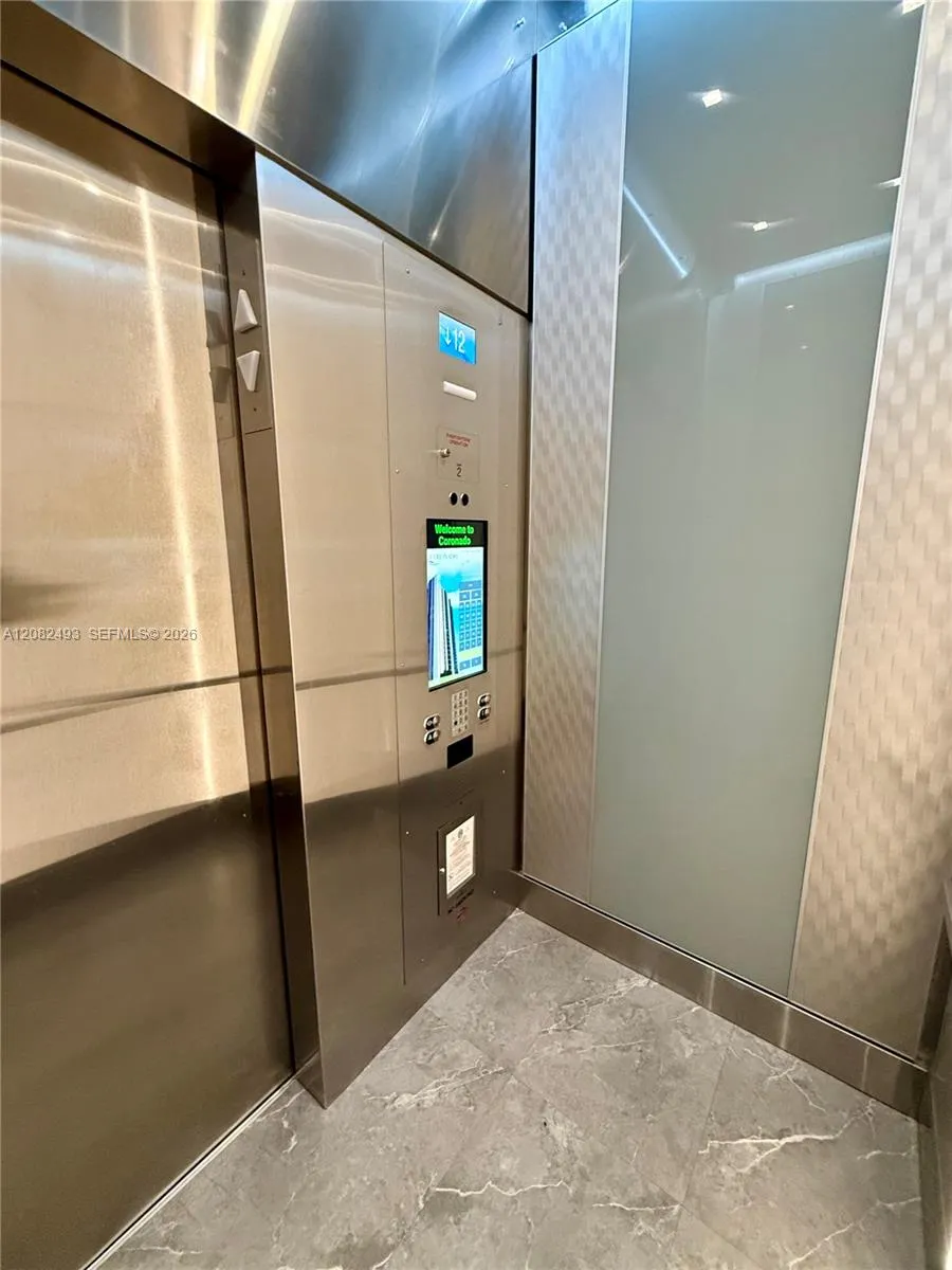 20335 W Country Club Dr #1203 Aventura, FL 33180