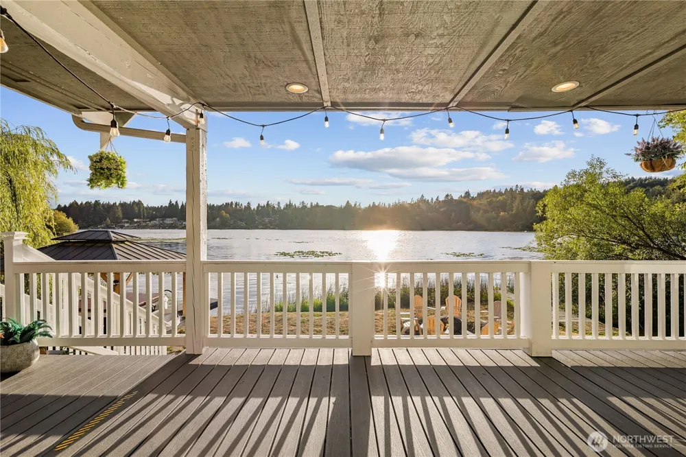 5680 Long Lake Road SE Port Orchard, WA 98367