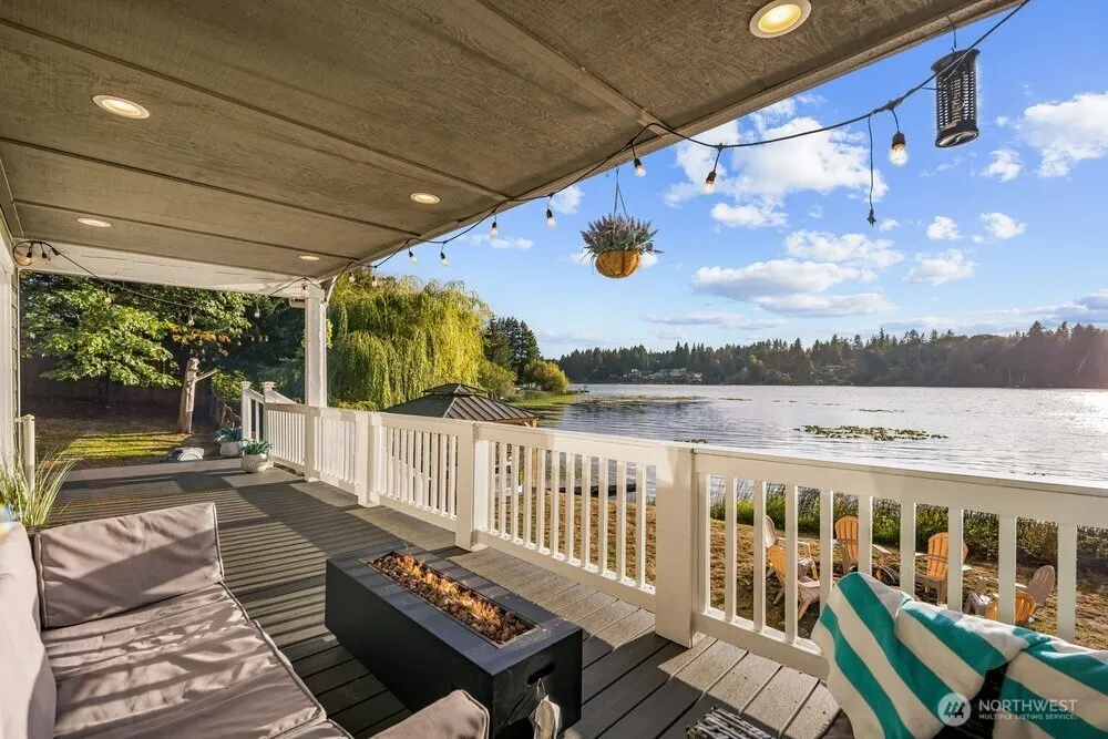 5680 Long Lake Road SE Port Orchard, WA 98367
