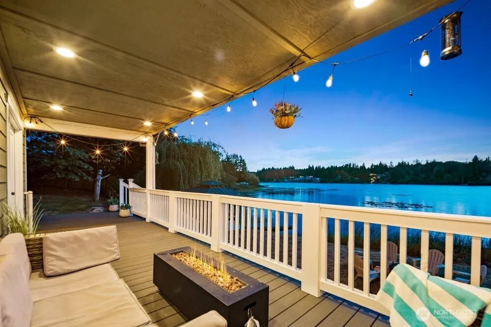 5680 Long Lake Road SE Port Orchard, WA 98367
