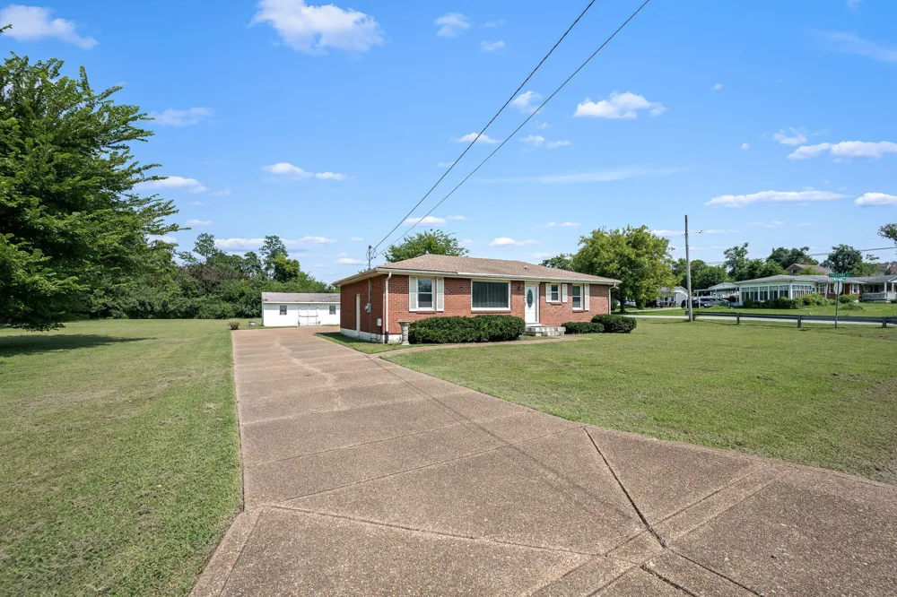 3308 W Hamilton Ave Nashville, TN 37218