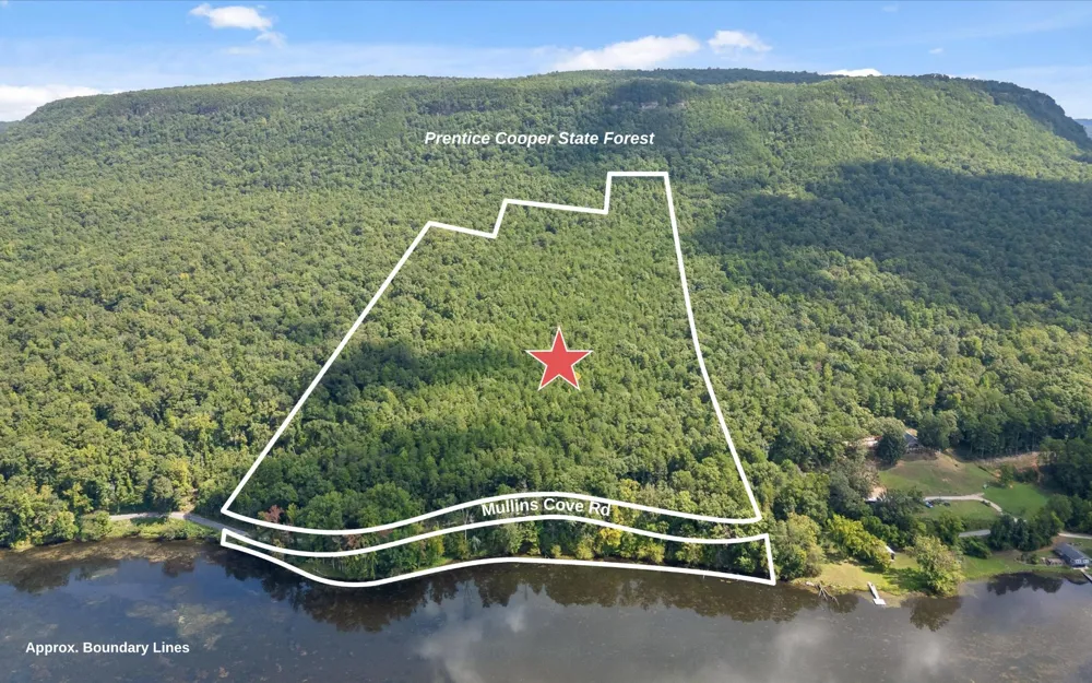 35 Mullins Cove Road Whitwell, TN 37397