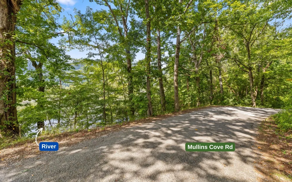 35 Mullins Cove Road Whitwell, TN 37397