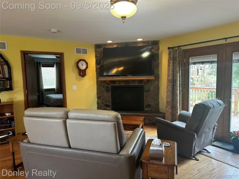 4528 W Sanilac Road