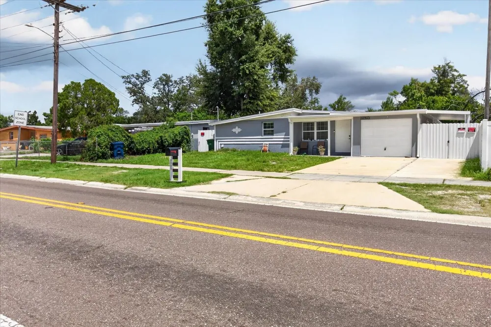 10905 22ND STREET Tampa, FL 33612