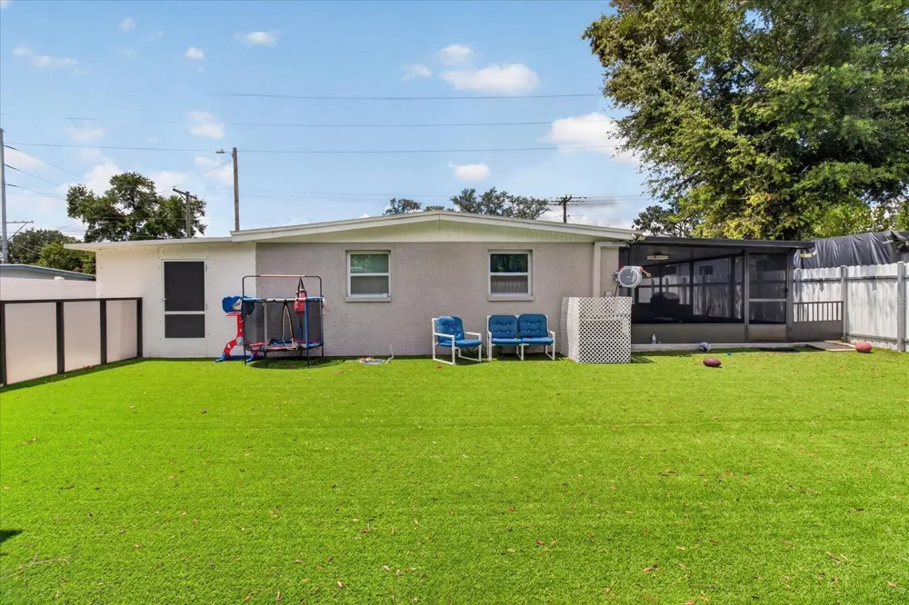 10905 22ND STREET Tampa, FL 33612