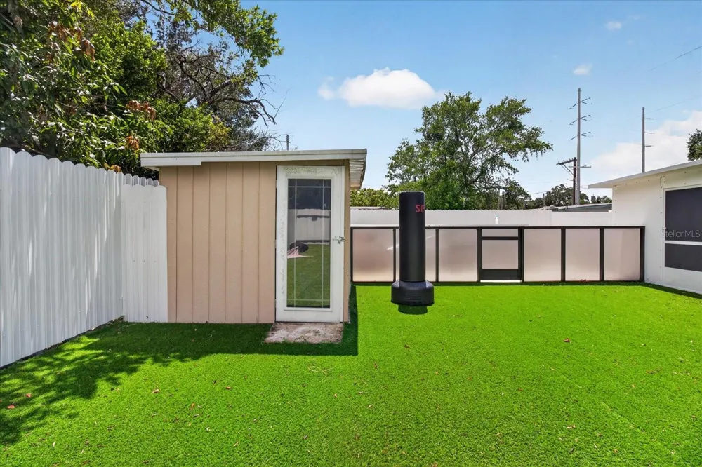 10905 22ND STREET Tampa, FL 33612