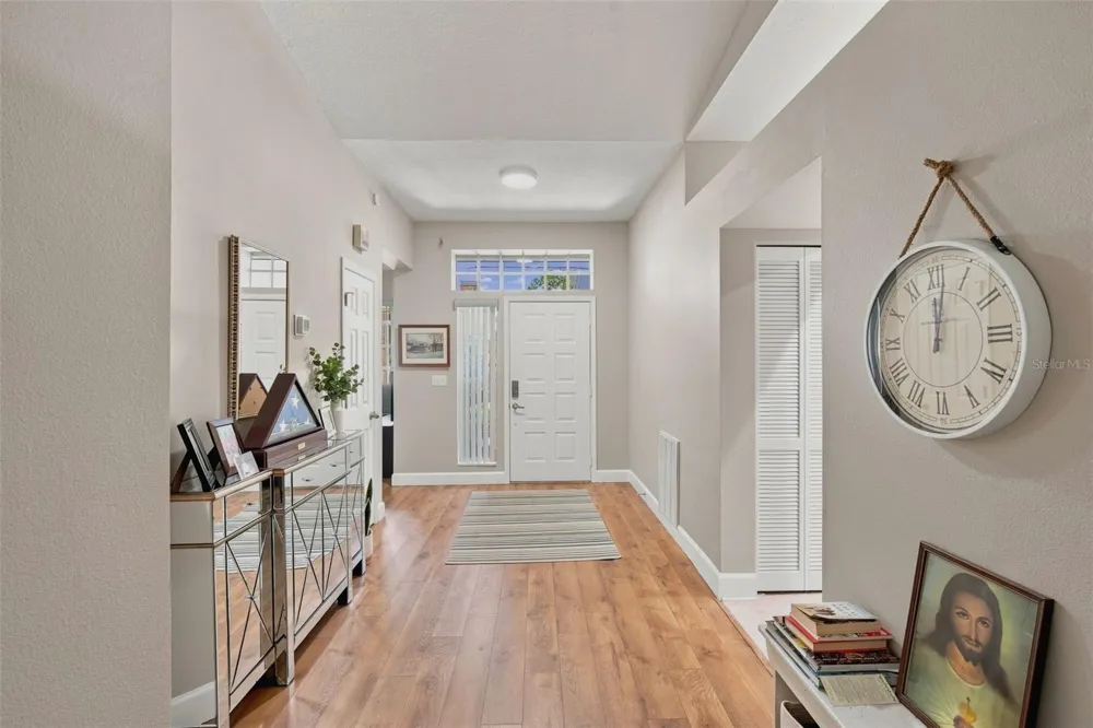 1008 OTTER MILL WAY #18 Sun City Center, FL 33573