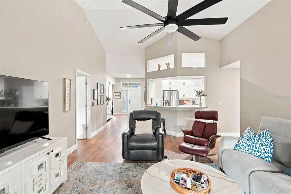 1008 OTTER MILL WAY #18 Sun City Center, FL 33573