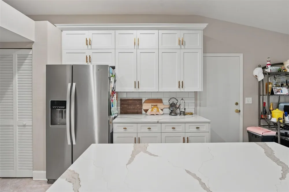 1008 OTTER MILL WAY #18 Sun City Center, FL 33573