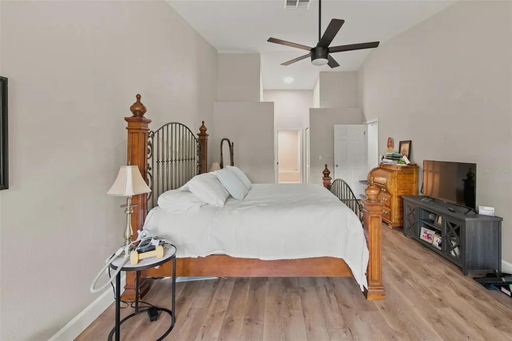 1008 OTTER MILL WAY #18 Sun City Center, FL 33573