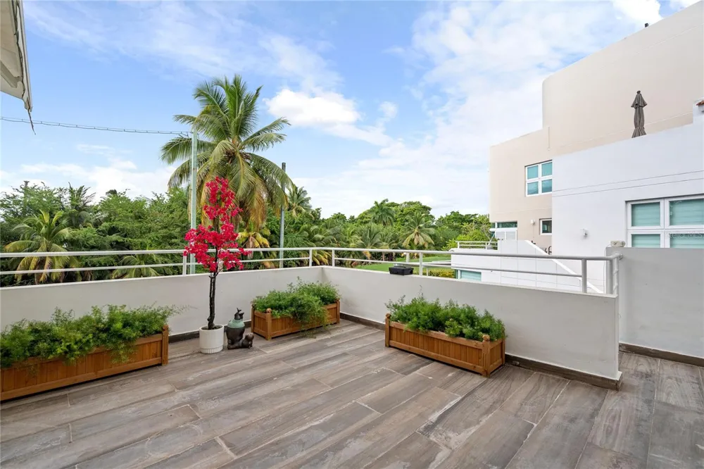 151 VILAS DE GOLF EAST #73 Dorado, PR 00646