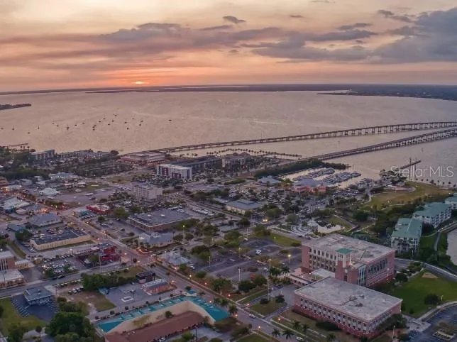 21247 WYNYARD AVENUE Port Charlotte, FL 33954