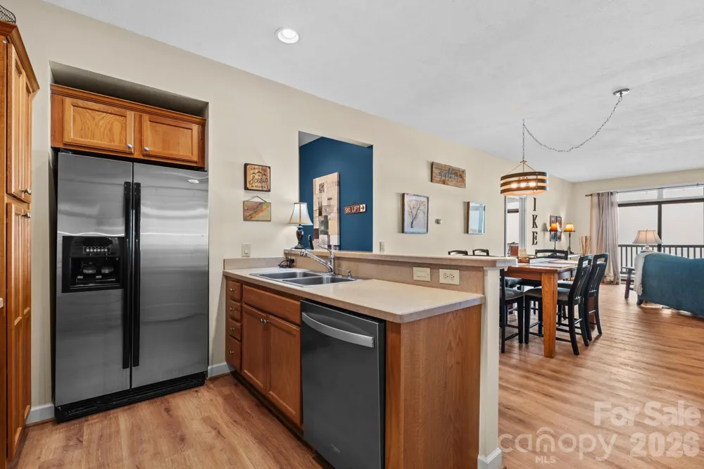 132 Rocky Top Sugar Mountain, NC 28604