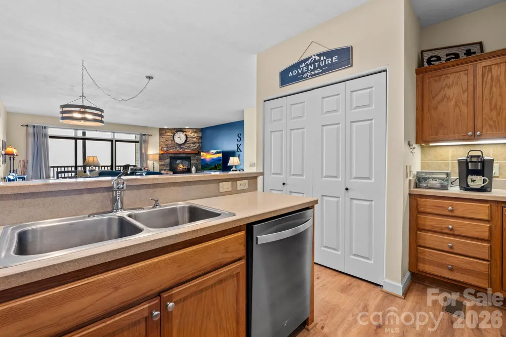 132 Rocky Top Sugar Mountain, NC 28604