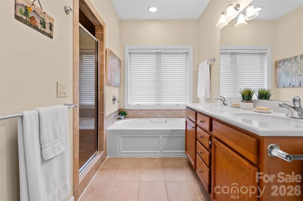 132 Rocky Top Sugar Mountain, NC 28604