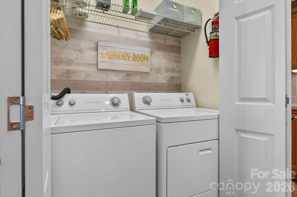 132 Rocky Top Sugar Mountain, NC 28604