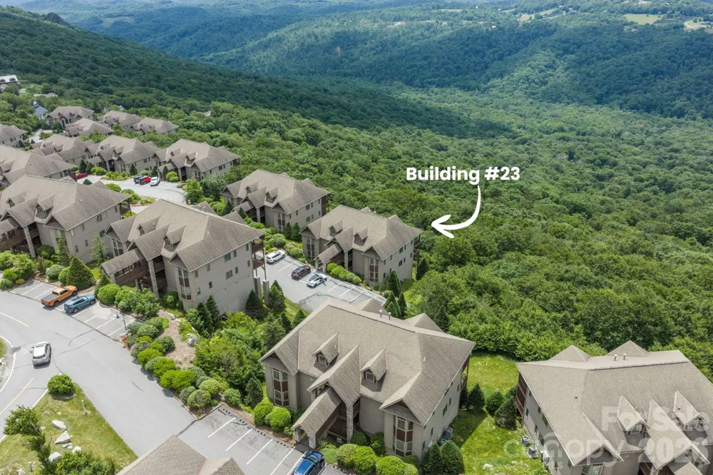 132 Rocky Top Sugar Mountain, NC 28604