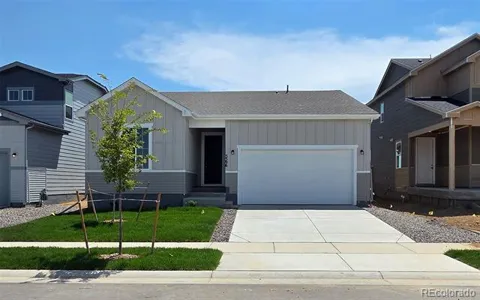 5596 Ranch Street