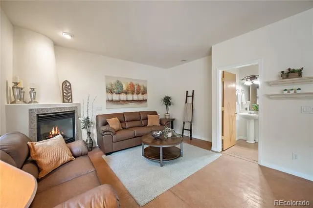 18 Taos Place Manitou Springs, CO 80829
