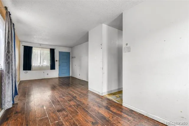 2402 Chimayo Drive Colorado Springs, CO 80911