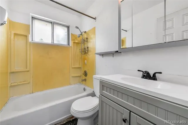 2402 Chimayo Drive Colorado Springs, CO 80911