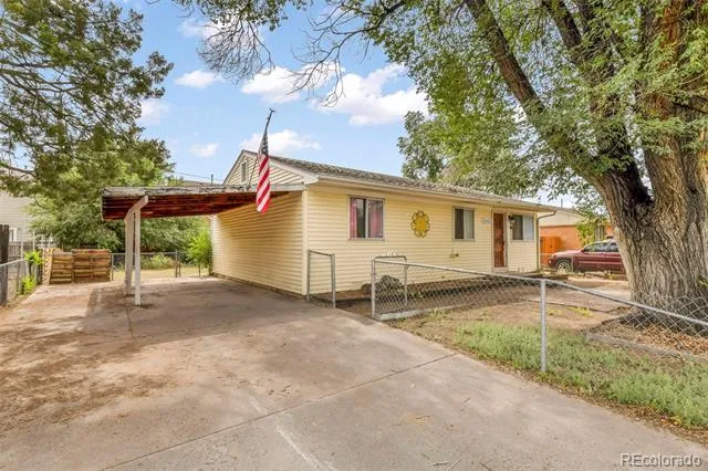 2402 Chimayo Drive Colorado Springs, CO 80911