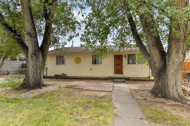 2402 Chimayo Drive Colorado Springs, CO 80911
