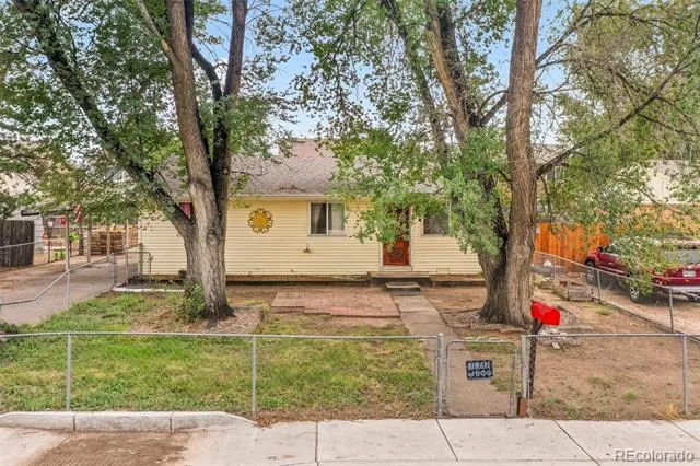 2402 Chimayo Drive Colorado Springs, CO 80911