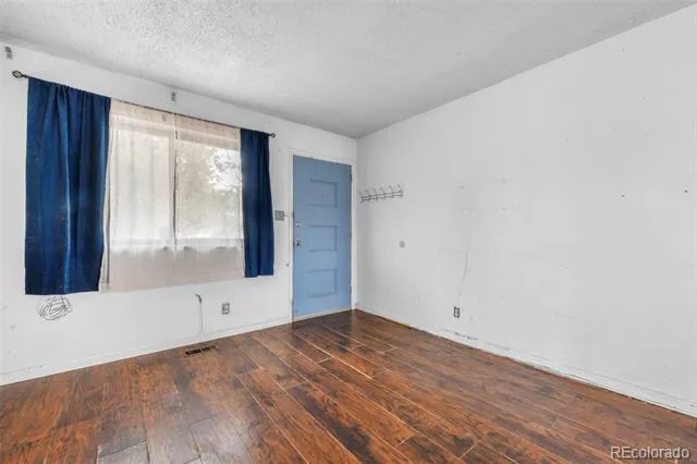 2402 Chimayo Drive Colorado Springs, CO 80911