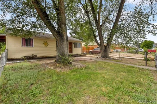 2402 Chimayo Drive Colorado Springs, CO 80911