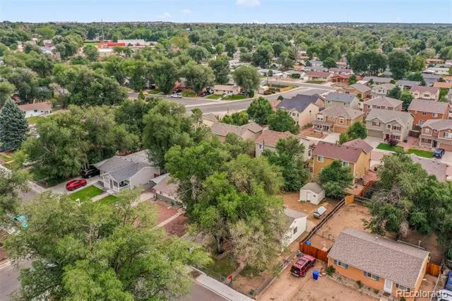 2402 Chimayo Drive Colorado Springs, CO 80911