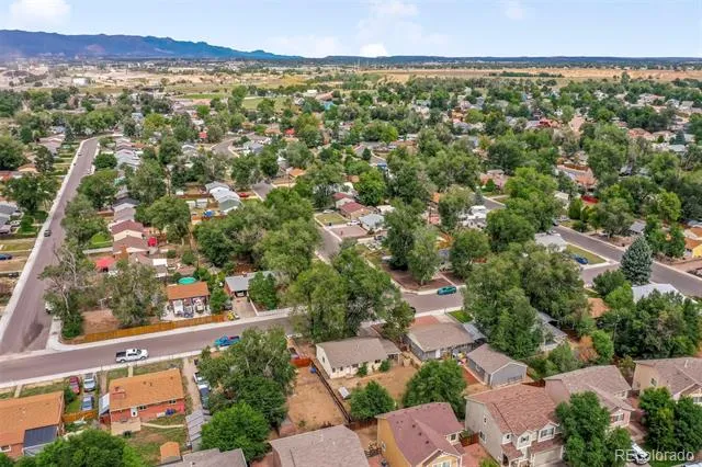 2402 Chimayo Drive Colorado Springs, CO 80911
